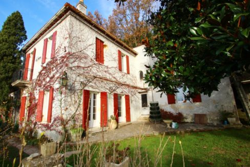 Maison en pierre à vendre à Quinsac
