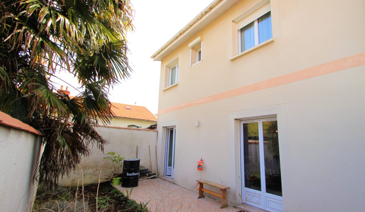 Proche Mairie de Cenon: Maison à vendre