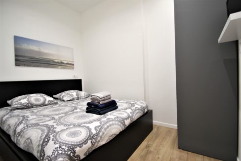 6. Local commercial à vendre - location meublée non professionnelle - Bordeaux clés en main