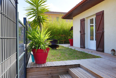 24-agence-immobilière-bordeaux-clés-en-main-maison-T5-terrasse-jardin-parempuyre