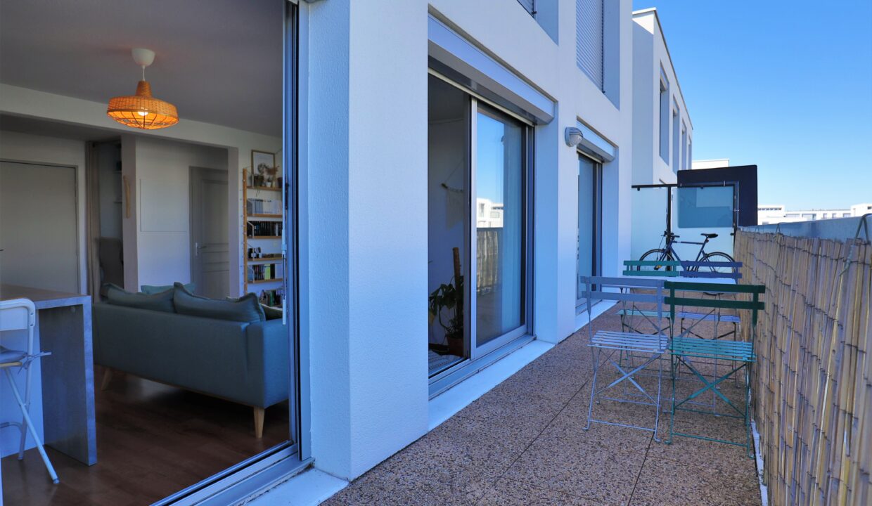 1 Appartement T2 a vendre à Bordeaux Chartrons avec place de parking. Agence immobilière Bordeaux Clés en Main (5)