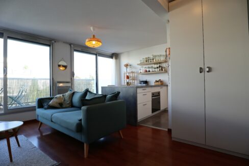 8 Appartement T2 a vendre à Bordeaux Chartrons avec place de parking. Agence immobilière Bordeaux Clés en Main (10)